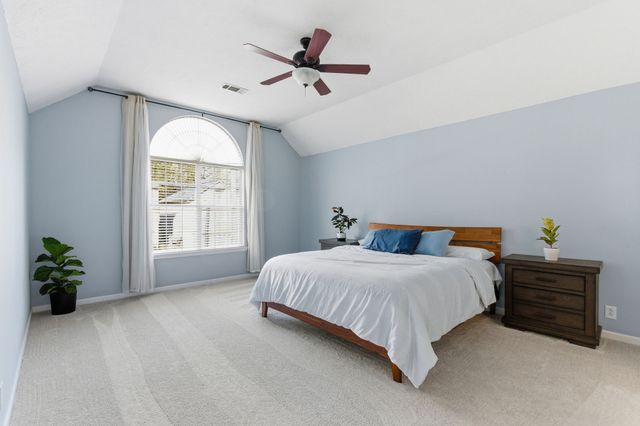 5117 W Oak Highland Dr, Antioch, TN 37013