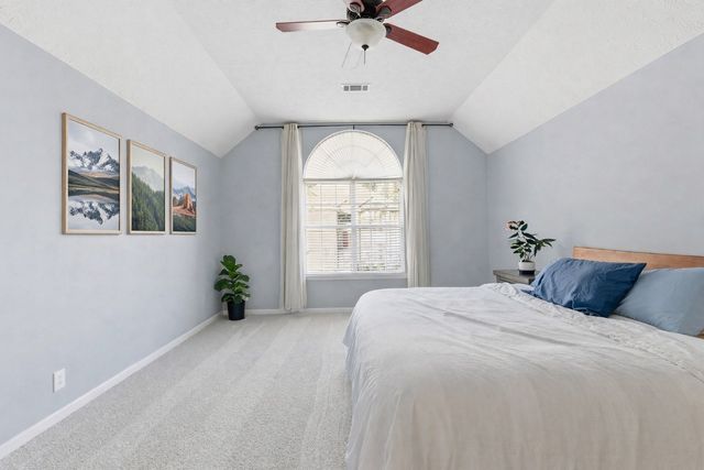 5117 W Oak Highland Dr, Antioch, TN 37013