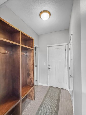 1000 Juniper Drive, Carlisle, IA 50047