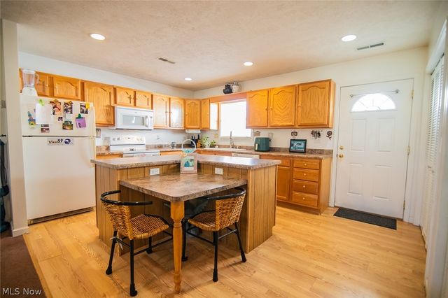 901 56th Street, Vienna, WV 26105