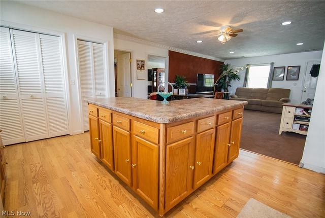 901 56th Street, Vienna, WV 26105