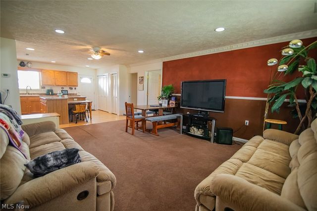 901 56th Street, Vienna, WV 26105