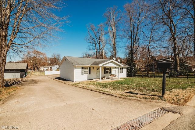 901 56th Street, Vienna, WV 26105