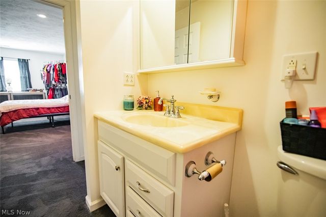 901 56th Street, Vienna, WV 26105