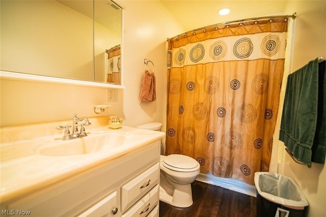 901 56th Street, Vienna, WV 26105