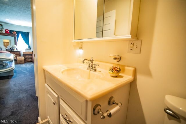 901 56th Street, Vienna, WV 26105