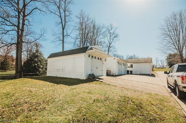 901 56th Street, Vienna, WV 26105