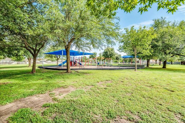 100 Easy ST, Hutto, TX 78634