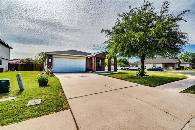 100 Easy ST, Hutto, TX 78634