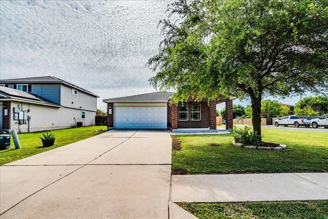 100 Easy ST, Hutto, TX 78634