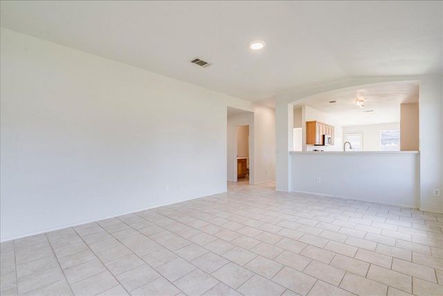 100 Easy ST, Hutto, TX 78634