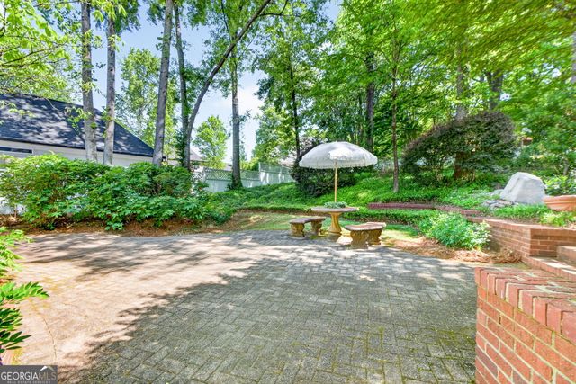 206 Montrose Drive, Mcdonough, GA 30253