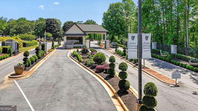 206 Montrose Drive, Mcdonough, GA 30253