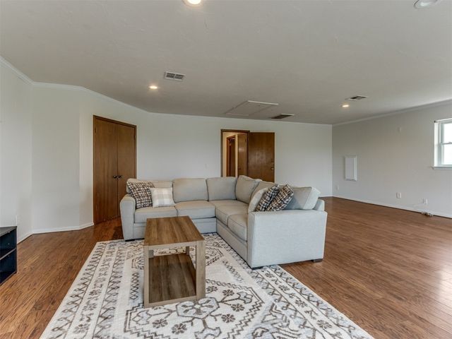 6524 W Smith Road, El Reno, OK 73036