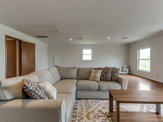 6524 W Smith Road, El Reno, OK 73036