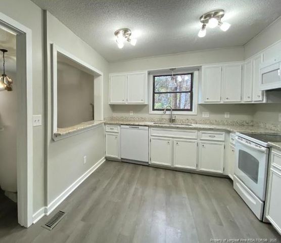 314 Watergap Drive, Fayetteville, NC 28314