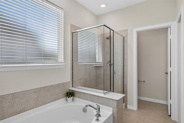 8715 Royal Star Road, Rowlett, TX 75089