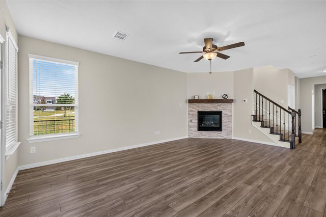 8715 Royal Star Road, Rowlett, TX 75089