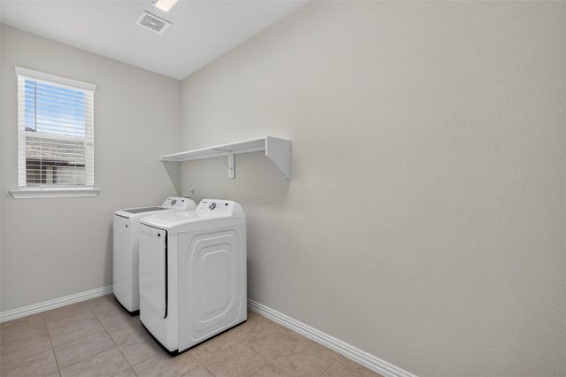 8715 Royal Star Road, Rowlett, TX 75089