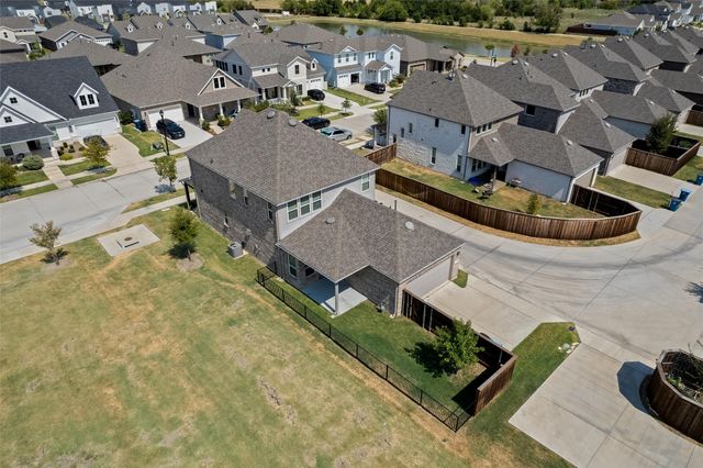 8715 Royal Star Road, Rowlett, TX 75089