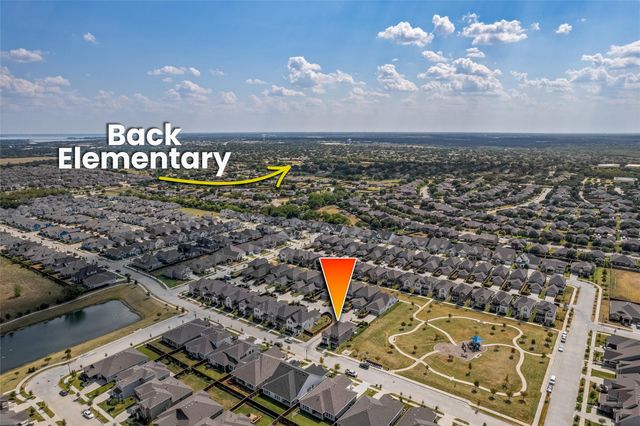 8715 Royal Star Road, Rowlett, TX 75089