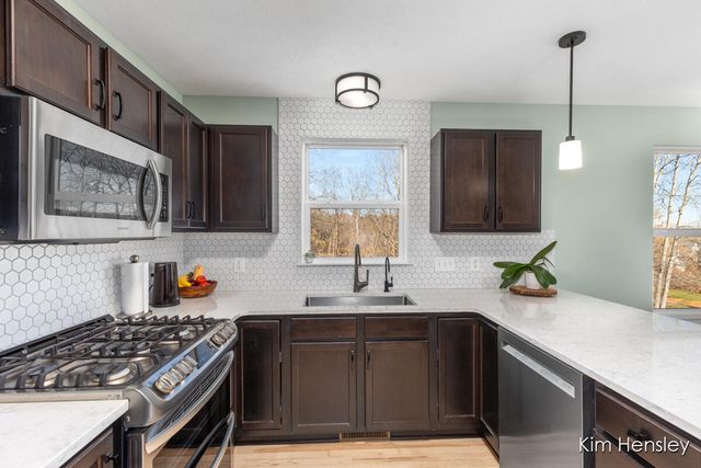 473 Orchard Drive, Rockford, MI 49341