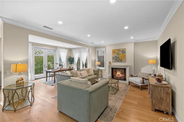 100 Cipresso, Irvine, CA 92618