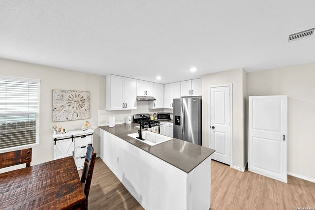 5958 Vestige Bend, Bulverde, TX 78163