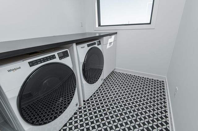 2811 Wildflower Lane SW, Rochester, MN 55902