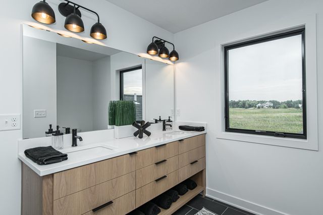 2811 Wildflower Lane SW, Rochester, MN 55902