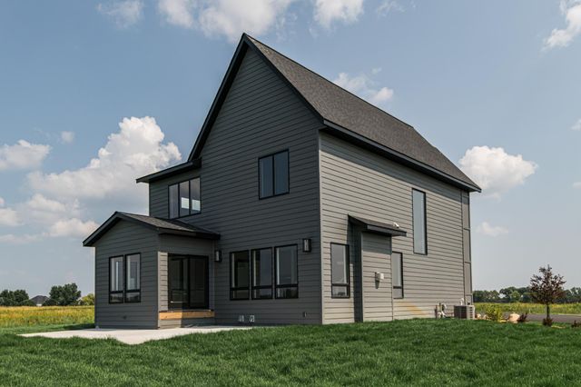 2811 Wildflower Lane SW, Rochester, MN 55902