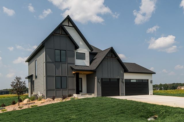 2811 Wildflower Lane SW, Rochester, MN 55902