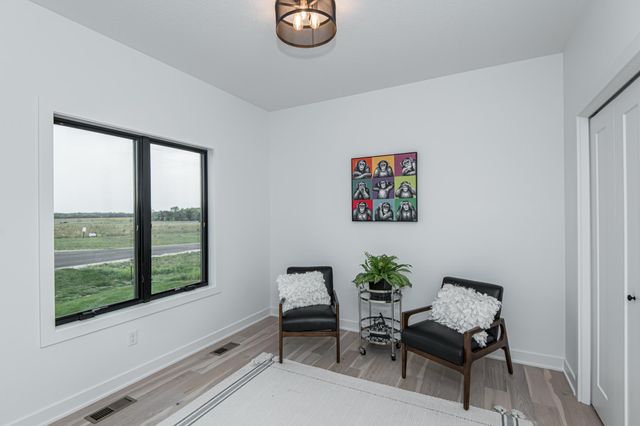 2811 Wildflower Lane SW, Rochester, MN 55902