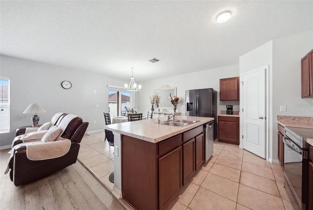 255 HAINES BOULEVARD, Winter Haven, FL 33881