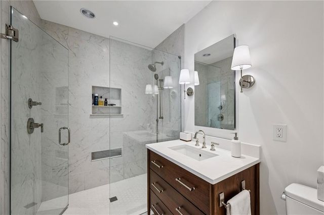 840 Woodley NW Drive, Atlanta, GA 30318