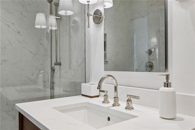 840 Woodley NW Drive, Atlanta, GA 30318