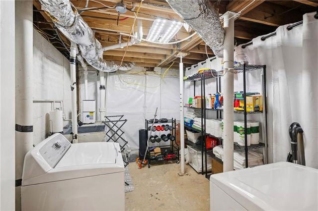 840 Woodley NW Drive, Atlanta, GA 30318