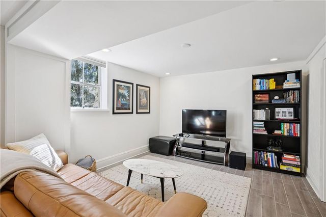 840 Woodley NW Drive, Atlanta, GA 30318