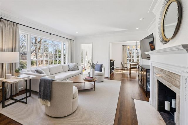 840 Woodley NW Drive, Atlanta, GA 30318