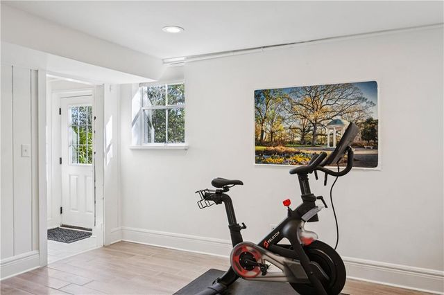 840 Woodley NW Drive, Atlanta, GA 30318