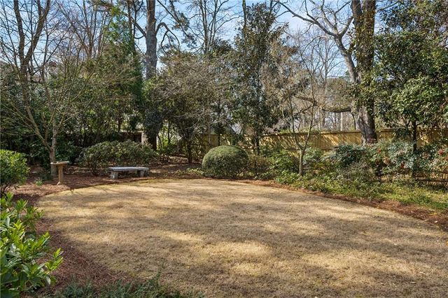 840 Woodley NW Drive, Atlanta, GA 30318