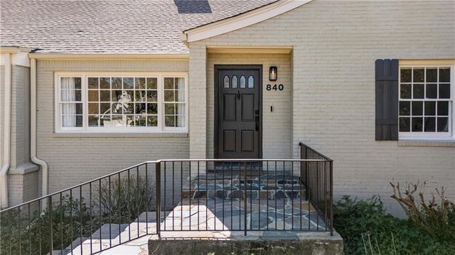840 Woodley NW Drive, Atlanta, GA 30318