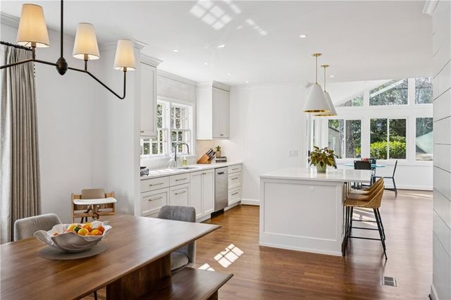 840 Woodley NW Drive, Atlanta, GA 30318