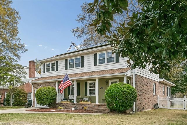 125 Horseshoe LNDG, Hampton, VA 23669