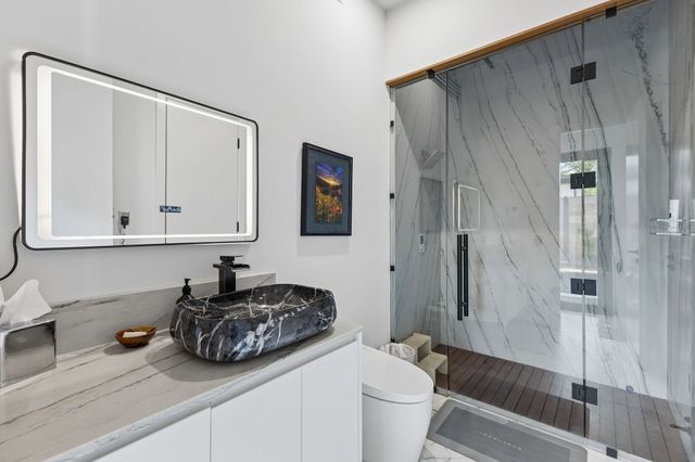 8619 San Fernando Way, Dallas, TX 75218