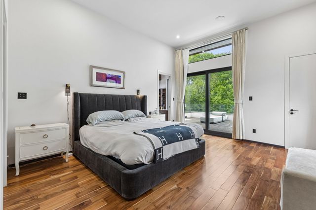 8619 San Fernando Way, Dallas, TX 75218