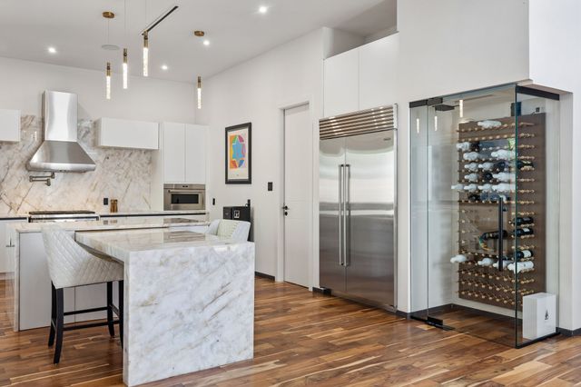 8619 San Fernando Way, Dallas, TX 75218