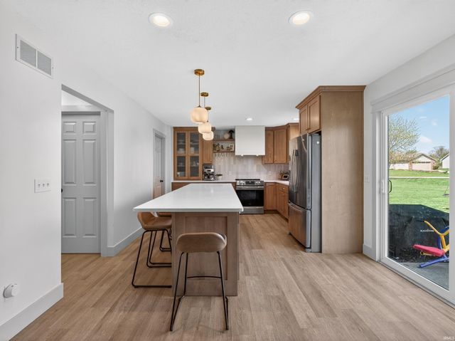 5103 Holly Oak Road, Fort Wayne, IN 46845