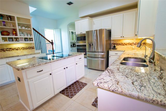 8209 Fountain Springs Drive, Plano, TX 75025