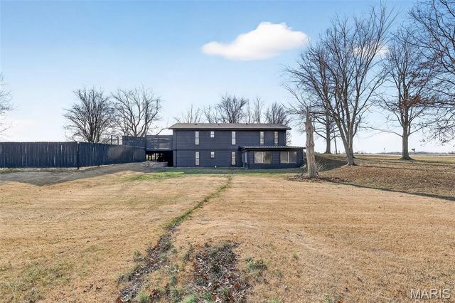 25726 S Lohman Road, Wright City, MO 63390